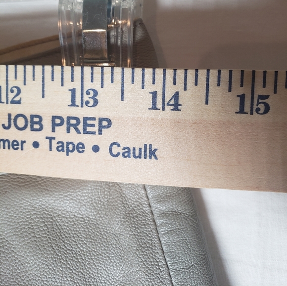 Banana Republic Beige 100% Leather  Skirt Sz 0 - Picture 7 of 8